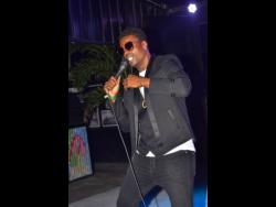 Singer J was among the artistes who turned up.