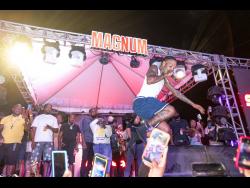 Dancehall ‘Protocol Boss’ Skeng commanding attention  at Magnum Riva Bash.