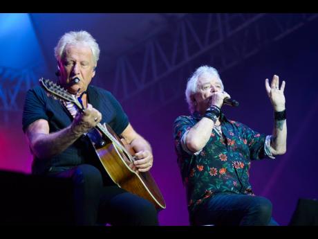 The entertaining Air Supply.