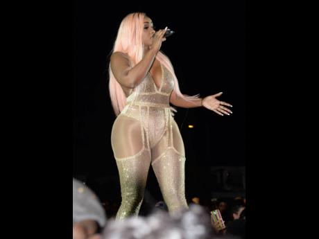Curvy Diva’s removal of her panties while performing recently has prompted the ‘No Underwear’ Challenge in the dancehall space.