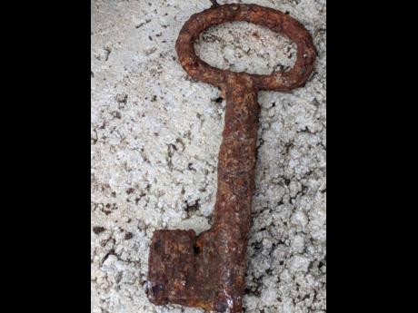 She found this key in backyard.