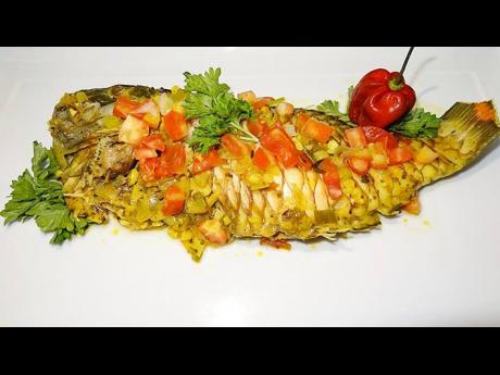 Serani’s curry coconut ‘steamaz’.