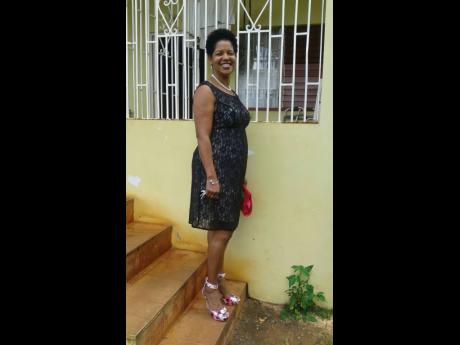 Vandora McCubbin-Lewis