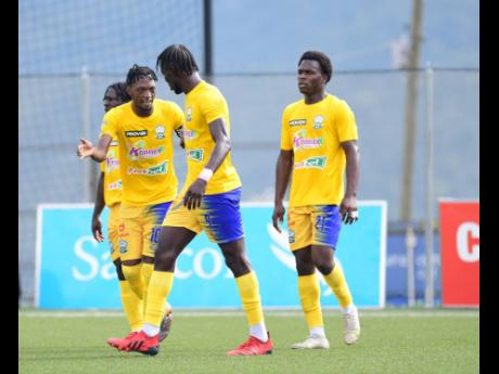 Molynes United players.