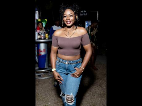 Reggae fusion artiste Mellisa ‘Xiahmae’ Campbell rocked beaded locks and an earth toned top at the Wray Rum-sponsored Essence of Reggae Festival held at the Police Officers’ Club in Kingston on Saturday, February 4.