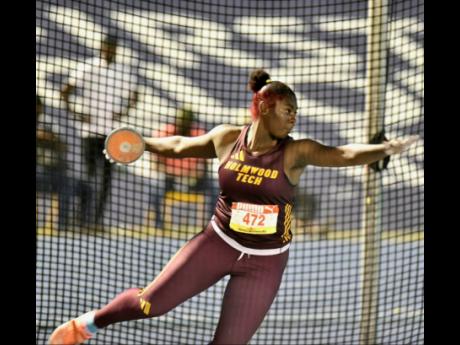 Cedricka Williams reclaimed her discus record with a throw of 57.84 metres.