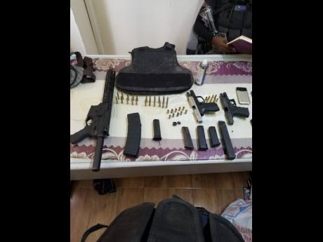 Guns seized by the police.