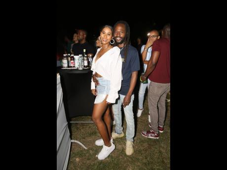 Jesse Royal and girlfriend Kandi King are all cosied up.