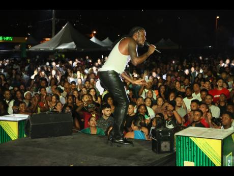 Aidonia had the crowd eating out of his hands.