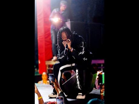 Making a surprise appearance, ‘How You Feel’ recording artiste Armanii embraces the microphone during an emotional moment in his performance. 