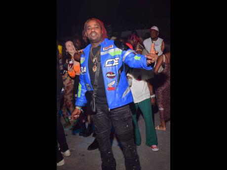 Dancer Energy shows his support.