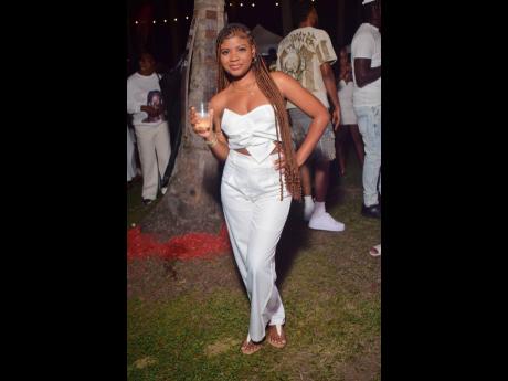 Meet the beautiful Jessica Reid. 