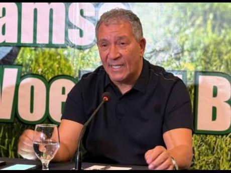 Suriname head coach, Henk Ten Cate.